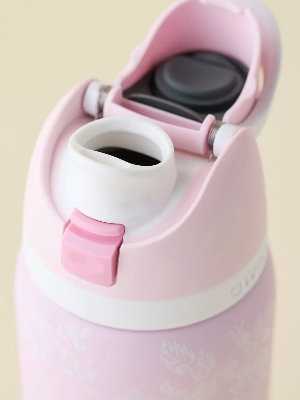 Pink Ribbon  Owala FreeSip 32oz Water Bottle